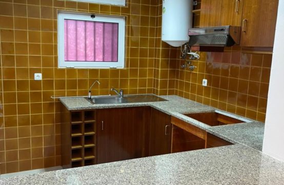 Apartamento t1 Maianga  Rua 28 de Maio 4 andar