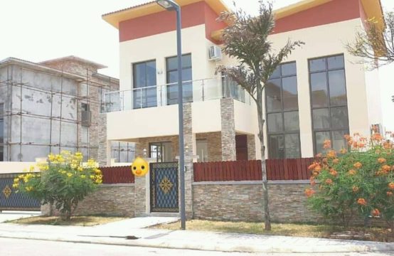 Vivenda v4+1 Condominio Villa kuditemo Patriota