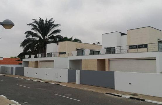 Vende-se Condomínio De 4 Vivendas De Alto Padrão V4+1 &#8211; Talatona