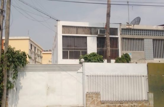 Vivenda V3+1 R/C e 1° andar &#8211; Luanda, Maianga