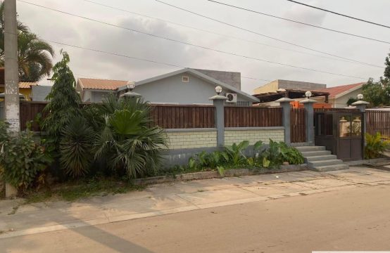 Vivenda V3+1  URBANIZAÇÃO NOVA VIDA.