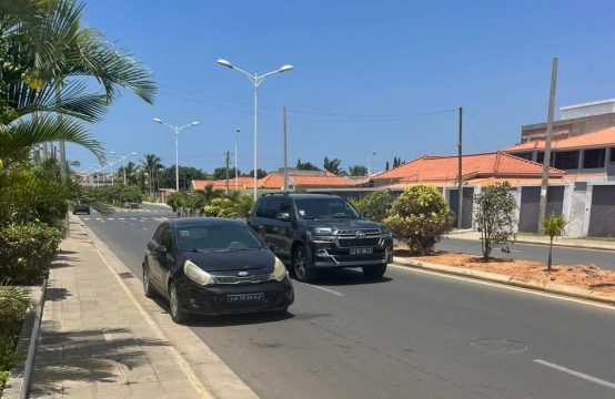 VENDE-SE VIVENDA V5, LOCALIZADA NO PATRIOTA (1ª FASE)