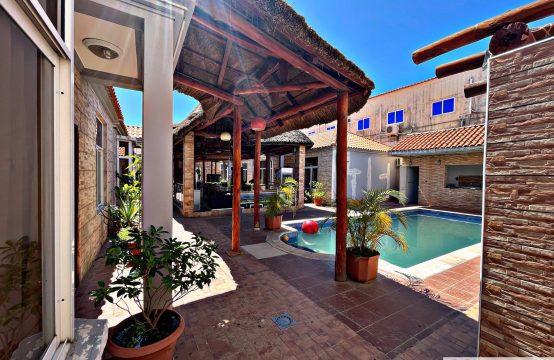 PARA ARRENDAMENTO 5 MORADIAS T1 &#038; T2 LOCALIZADAS EM UM RESIDENCIAL NA VIA EXPRESSA (BENFICA) A 1 MINUTO DA ESTRADA